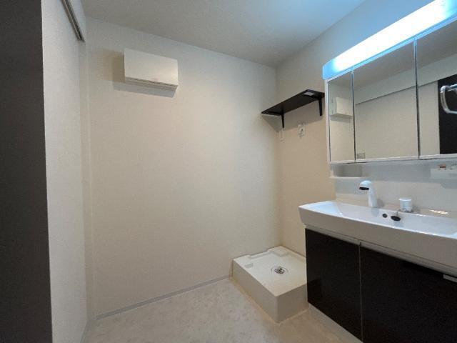 ストロベリー・フィールズ 部屋画像