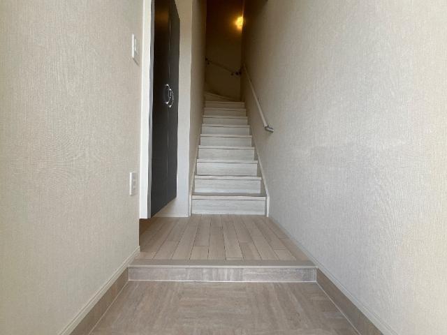 ストロベリー・フィールズ 部屋画像