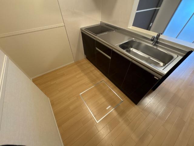 ＢＬＯＯＭ　ＣＯＵＲＴ　ＳＨＩＮＭＥＩ キッチン