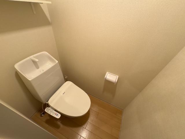 ＢＬＯＯＭ　ＣＯＵＲＴ　ＳＨＩＮＭＥＩ トイレ