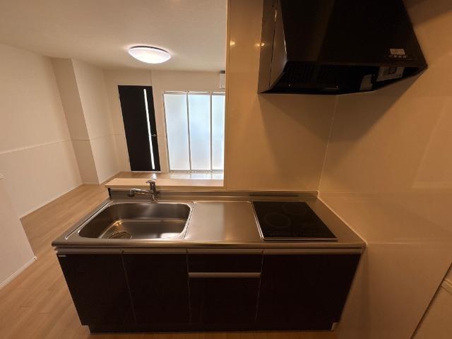 ＢＬＯＯＭ　ＣＯＵＲＴ　ＳＨＩＮＭＥＩ キッチン