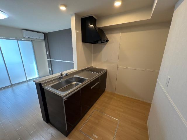 ＢＬＯＯＭ　ＣＯＵＲＴ　ＳＨＩＮＭＥＩ キッチン