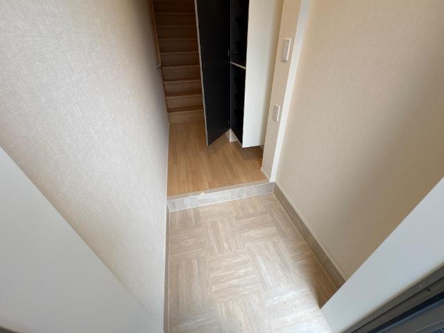 ＢＬＯＯＭ　ＣＯＵＲＴ　ＳＨＩＮＭＥＩ 玄関