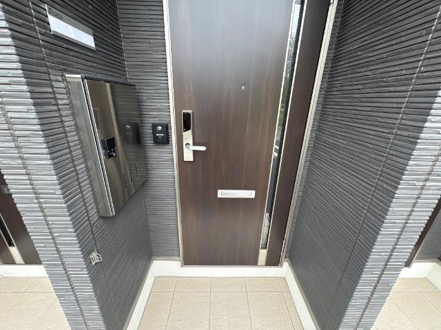 ＢＬＯＯＭ　ＣＯＵＲＴ　ＳＨＩＮＭＥＩ 玄関