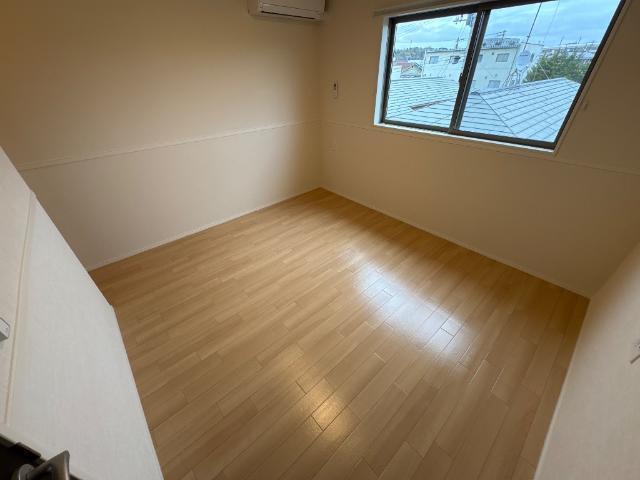 ＢＬＯＯＭ　ＣＯＵＲＴ　ＳＨＩＮＭＥＩ 室内
