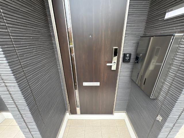 ＢＬＯＯＭ　ＣＯＵＲＴ　ＳＨＩＮＭＥＩ 玄関