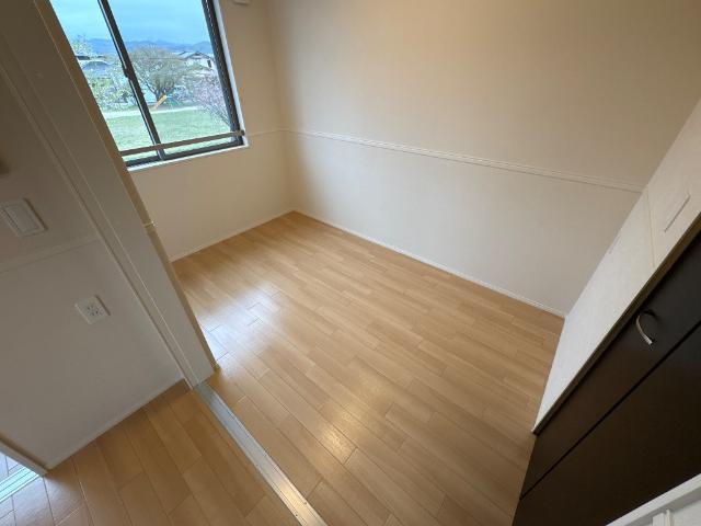 ＢＬＯＯＭ　ＣＯＵＲＴ　ＳＨＩＮＭＥＩ 室内