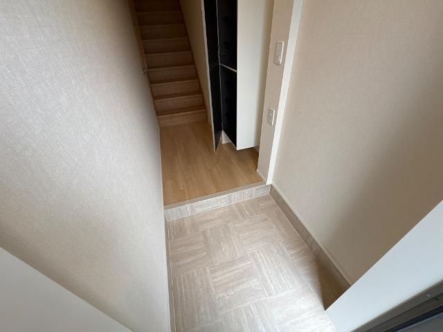 ＢＬＯＯＭ　ＣＯＵＲＴ　ＳＨＩＮＭＥＩ 玄関