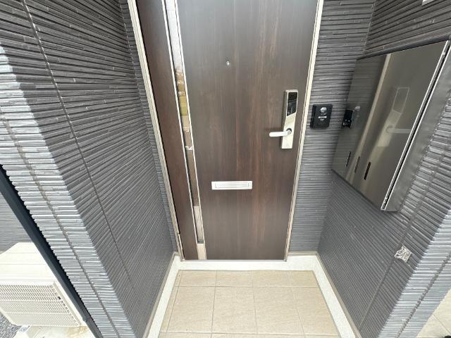 ＢＬＯＯＭ　ＣＯＵＲＴ　ＳＨＩＮＭＥＩ 玄関