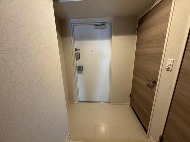 ＩＳ二十人町（807） 玄関