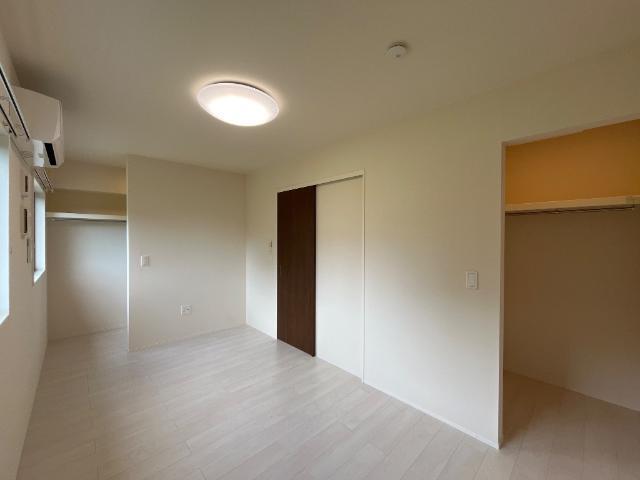 サウスエゼル 部屋画像