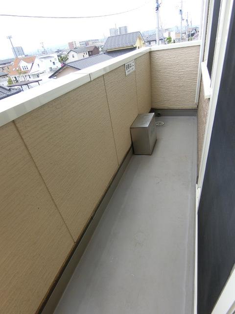 コンフォート美田園（302） バルコニー