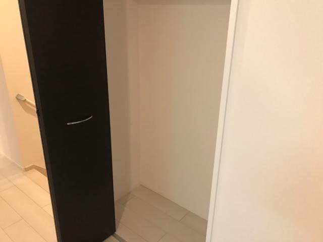 グラス・オニオン 収納