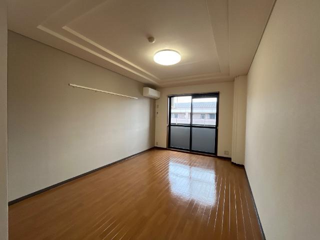 プレジデント岩沼 部屋画像