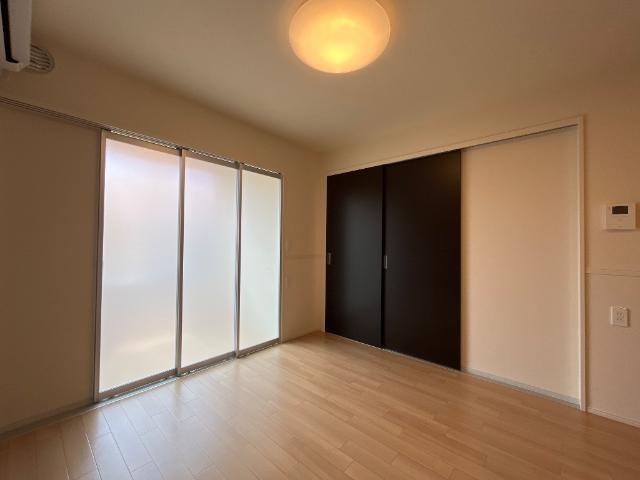 秋千美 部屋画像