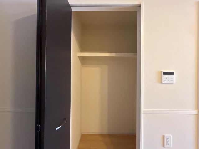秋千美 部屋画像