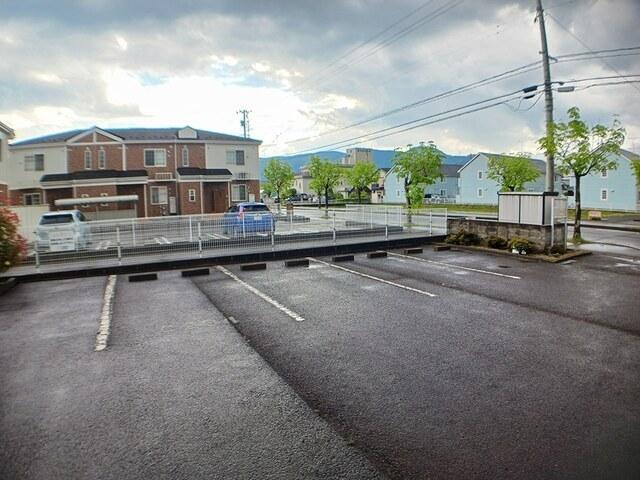 アサヒコーポ桜Ⅲ（104） 駐車場