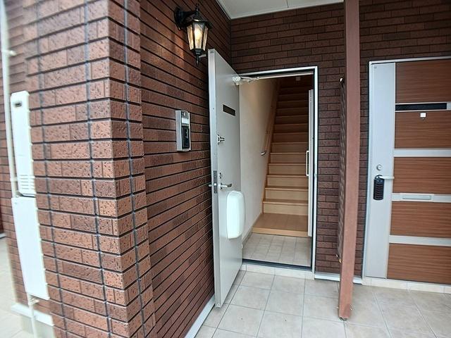 ビオーラ・Ｉ（202） 玄関