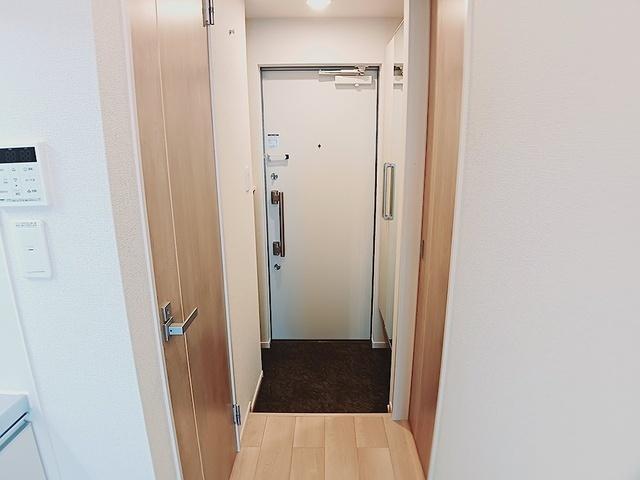 ヴィセオ（302） 玄関