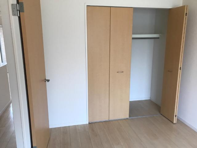 サニーハウス 収納