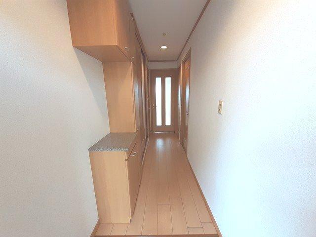 サニーセトル弐号館（204） 玄関