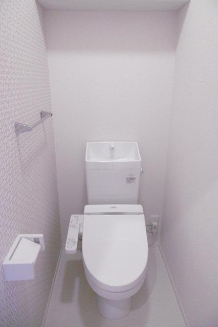 Ｄ−ｒｏｏｍプレミオ木町（301） トイレ