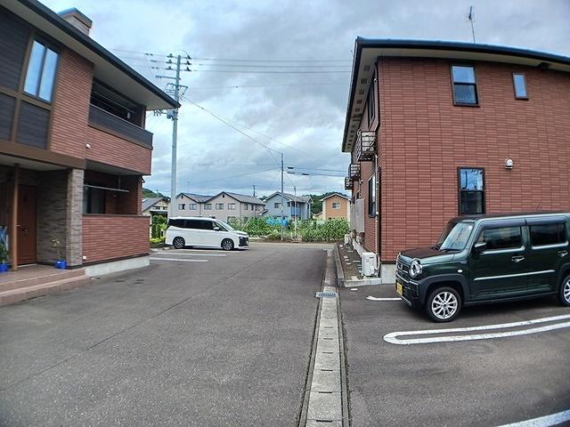 イリーデ　Ⅱ（101） 駐車場