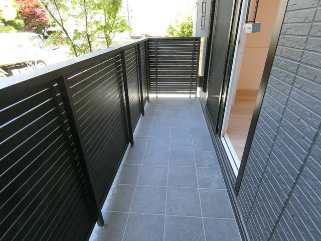 Luxe Gracia 成田町（102） バルコニー
