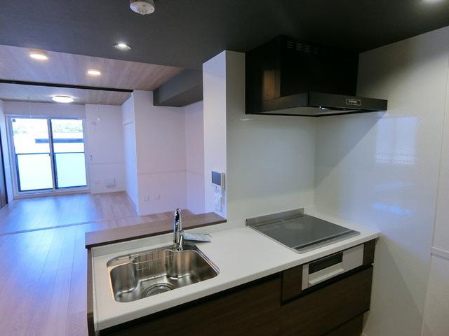 Luxe Gracia 成田町（301） キッチン