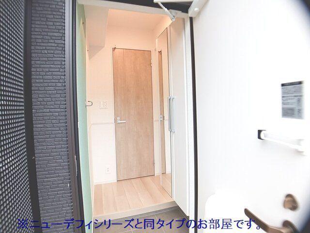 エルミタージュ今泉（103） 玄関