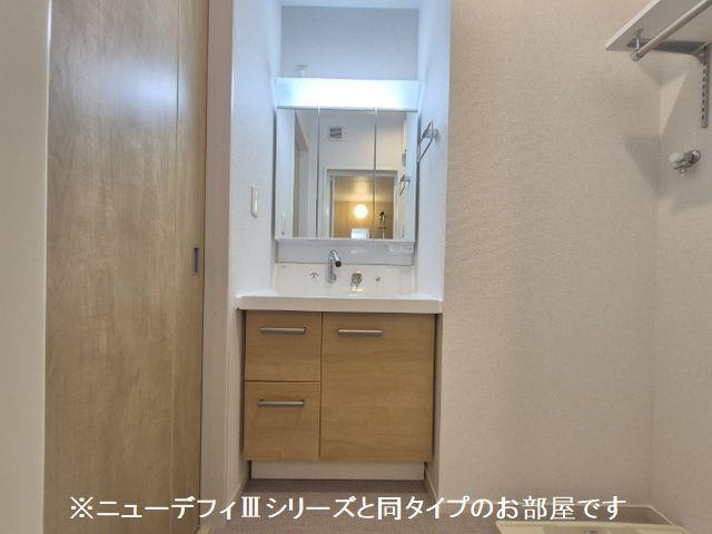 ルーチェフルサワＧＪ（304） 洗面