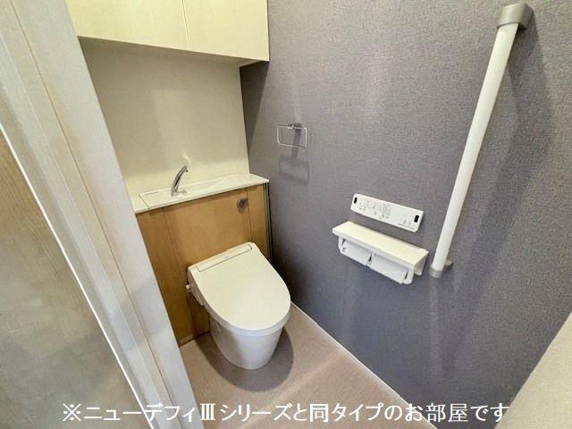 ルーチェフルサワＧＪ（106） トイレ