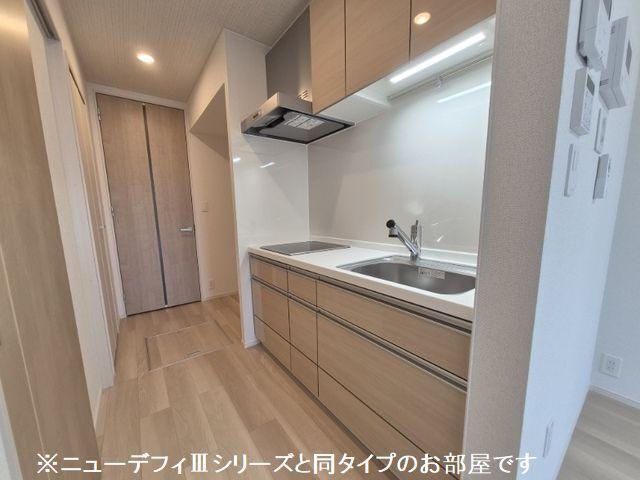 ルーチェフルサワＧＪ（102） キッチン