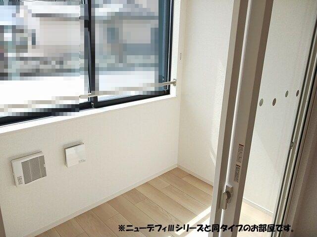 ルーチェフルサワＧＪ（101） 室内