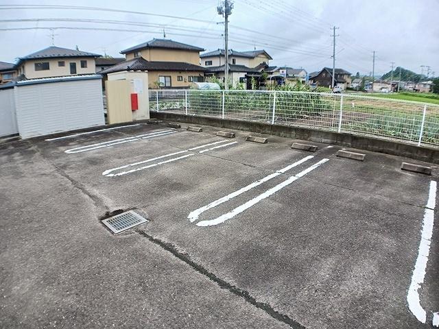 サニーアヴェニュー（202） 駐車場