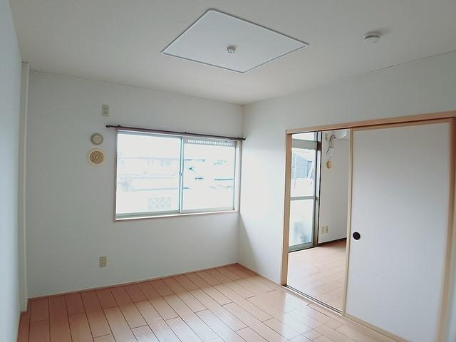サンシャイン蒲町（202） 室内