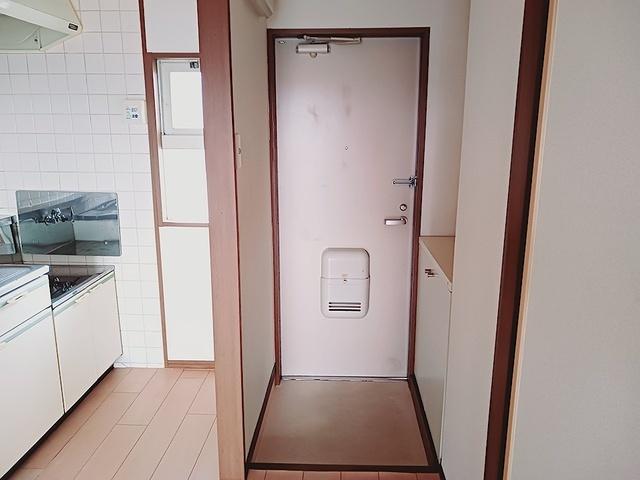 サンシャイン蒲町（202） 玄関