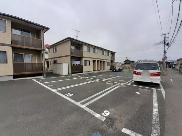ディオパラッツオⅠ（102） 駐車場