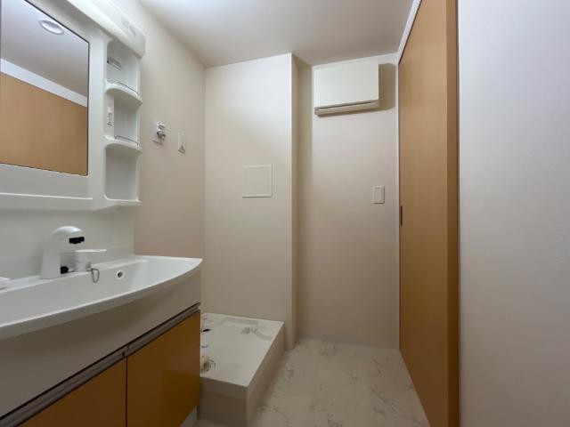 シャイン ヴィレッジ 大木戸 Ｃ 部屋画像