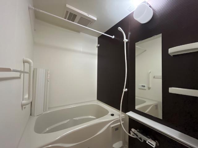 シャイン ヴィレッジ 大木戸 Ｃ 部屋画像