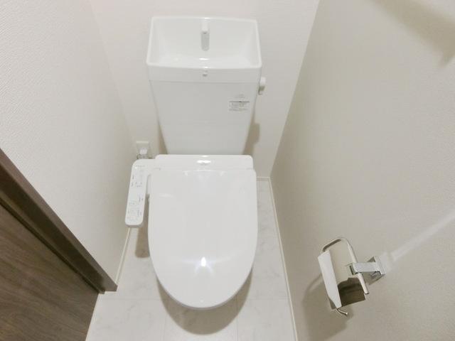 Ｄ−ＲＯＯＭ八軒小路（101） トイレ