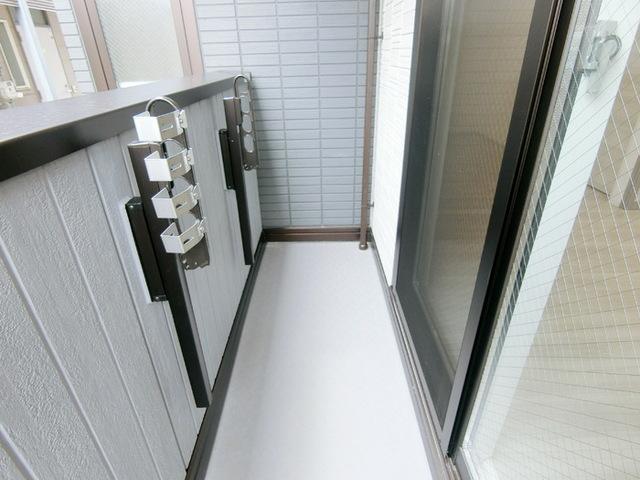 Ｄ−ＲＯＯＭ六十人町　Ｂ（102） バルコニー