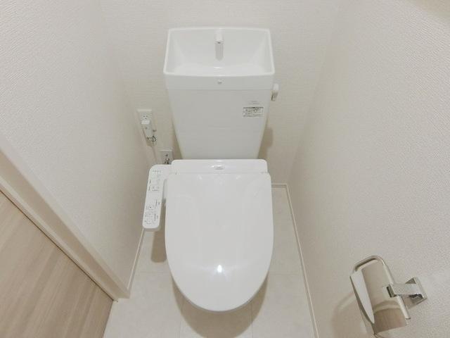 Ｄ−ＲＯＯＭ六十人町　Ｂ（303） トイレ