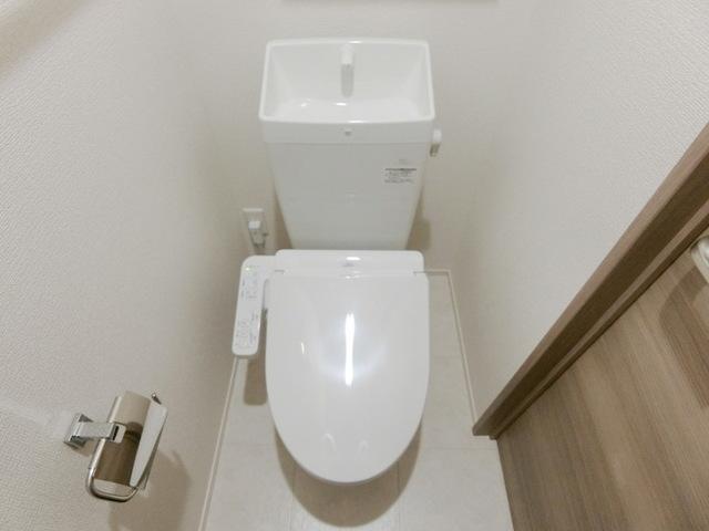 Ｄ−ＲＯＯＭ六十人町　Ａ（102） トイレ