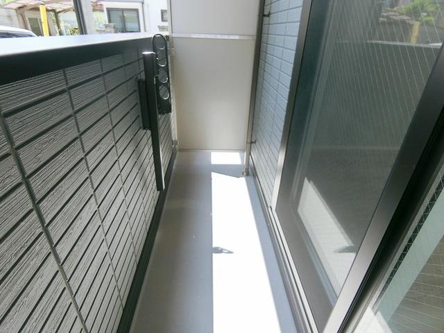 Ｄ−ＲＯＯＭ六十人町　Ａ（102） バルコニー