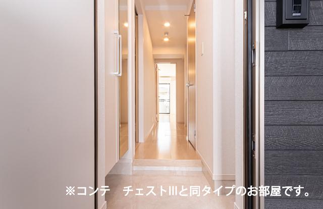 グランデールⅢ（305） 玄関