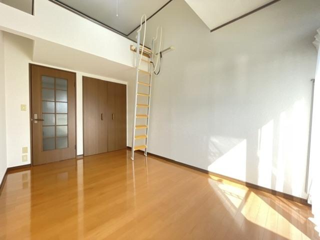 ロイヤルハイツ将監（202） 部屋画像