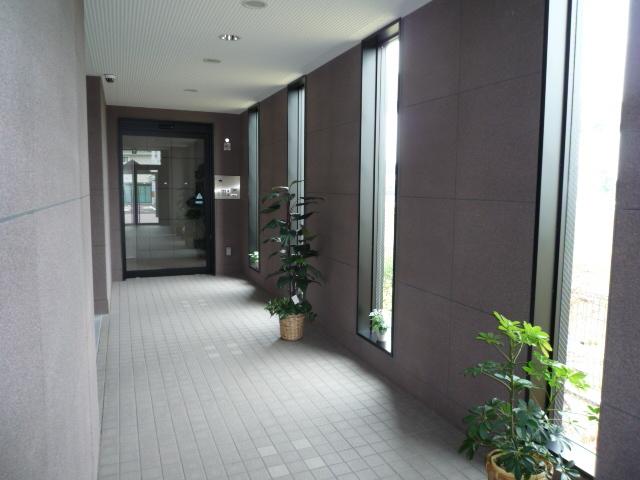 Ｅｓフォーレ美田園 エントランス