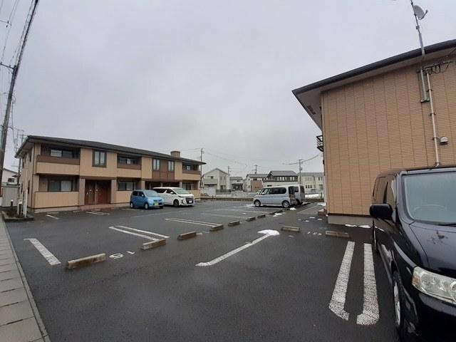 プラシードＢ（101） 駐車場