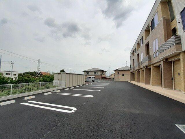 マサキヤＣ（303） 駐車場